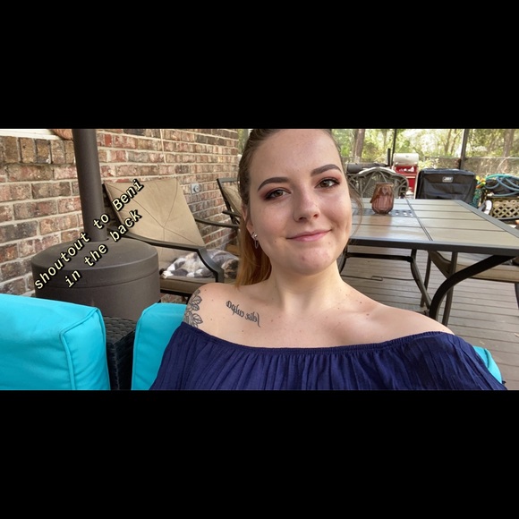 Meet your Posher, Alex - Picture 1 of 1